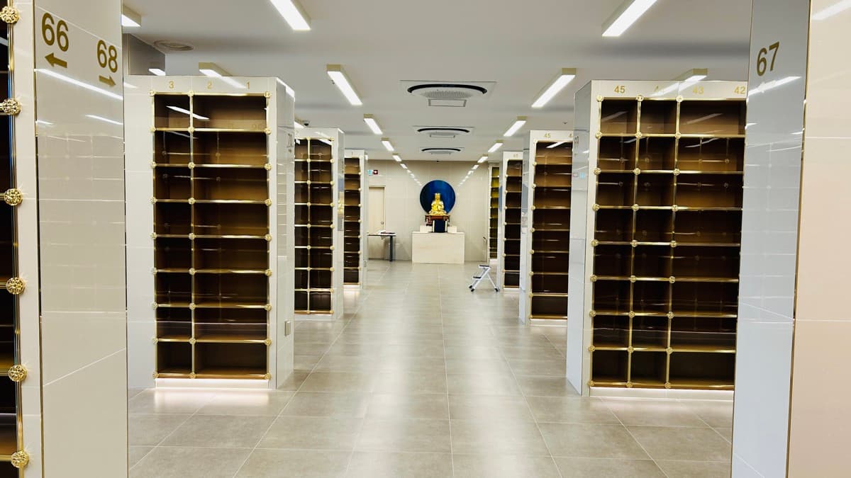 파주 봉안당(납골당) 외부 전경 및 주변 환경